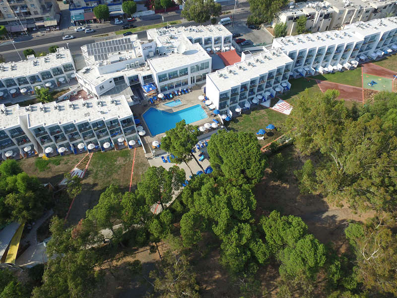 park-beach-hotel-limassol.jpg